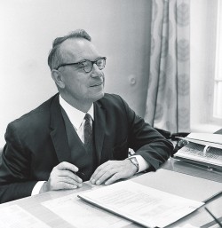 А.А. Покровский, директор Института питания АМН (1961–1976) 
