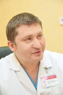 Геннадий Прокопьев, руководитель службы анестезиологии и интенсивной терапии. Фото: Анастасия Нефёдова