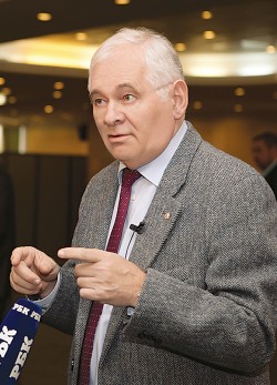 Леонид Рошаль, президент НП «Национальная медицинская палата»