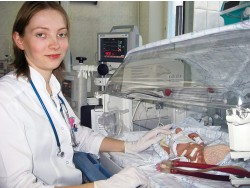 Мария Мумрикова, врач-реаниматолог отделения реанимации для недоношенных. Фото: Анастасия Нефёдова