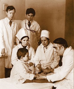 Обход профессора А.П. Зинченко (крайний справа)