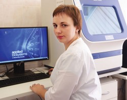 Татьяна Александровна Смагина, заведующая молекулярно-генетической лабораторией судебно-биологического отдела Бюро СМЭ
