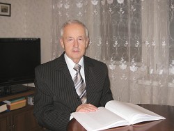 Александр Лифшиц, главный врач, доктор медицинских наук, заслуженный врач, отличник здравоохранения РФ