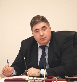 Борис Завьялов, руководитель Дирекции по обеспечению деятельности государственных учреждений здравоохранения Западного административного округа города Москвы