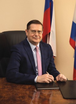 Домников Анатолий Иванович, председатель Профсоюза работников здравоохранения РФ 
