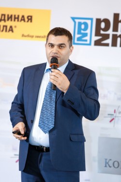 Гарик Тадевосян, председатель организационного комитета. Церемония награждения победителей II Международной фармацевтической премии «Зелёный Крест»