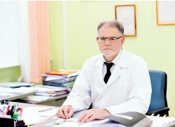 Игорь Кустышев, главный врач Республиканской детской больницы, заслуженный врач РФ