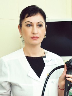Ирина Химина, заведующая эндоскопическим отделением, доктор медицинских наук, главный специалист по эндоскопии САО. Фото: Анастасия Нефёдова
