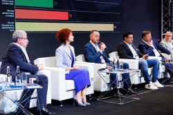 Лидеры фармрозницы определили ключевые направления развития в 2027 году: итоги 27-го Аптечного саммита Р-Конф