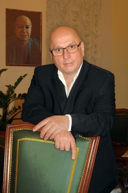 Могели Хубутия, директор НИИ скорой помощи им. Н.В. Склифосовского