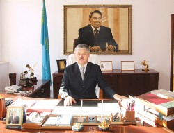 Назарбек Бейсен, главный врач Городской клинической больницы № 1 города Алматы