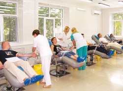 Прием доноров в Центре крови
