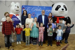 Профсоюзная Ёлка для детей медицинских работников столицы (фото: Анастасия Нефёдова)