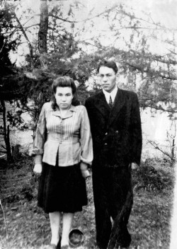 Родители Татьяны Ивановны — Анна Григорьевна и Иван Иванович Андреевы в начале трудового пути