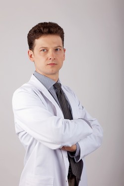 Виктор Кащенко, главный хирург, заместитель главного врача по хирургической помощи КБ № 122, Санкт-Петербург