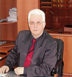 Виталий Жаравин
 — главный врач, врач высшей категории, заслуженный работник здравоохранения ХМАО
 — Югры