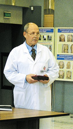 Владимир Селивёрстов, главврач Иркутской ОДКБ