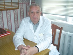 Заместитель главного врача Чунской ЦРБ по клинико-экспертной работе, Олег Ливерьевич Перепелицын