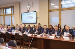 Заседание Комитета Государственной думы по охране здоровья. Фото: Кирьян Олегов