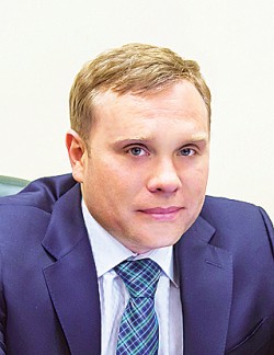 Роман Ивакин, директор Департамента информационных технологий и связи Минздрава России