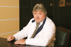 Сергей Сахнов, директор Краснодарского филиала МНТК «Микрохирургия глаза»