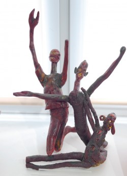 Скульптурная композиция «Ужасы Хиросимы». Автор М.И. Шальнов (1919–1979), сотрудник Института биофизики. Фото: Анастасия Нефёдова